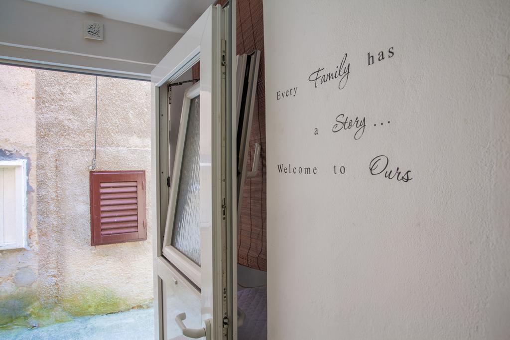 Lena Apartment
